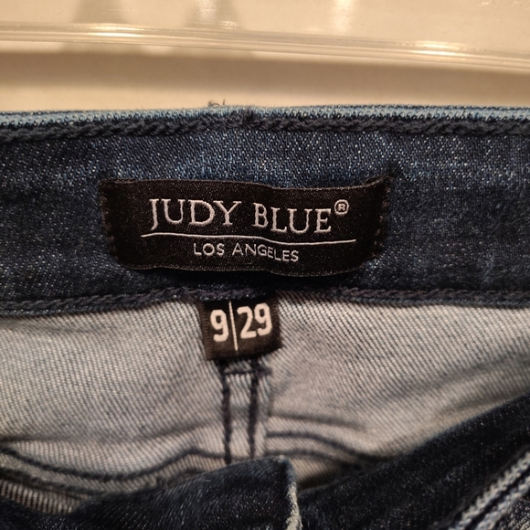 Judy Blue Hope High Rise Destroyed Boyfriend Fit Stretch Jeans Sz 9/29-Casual - Picture 2 of 9